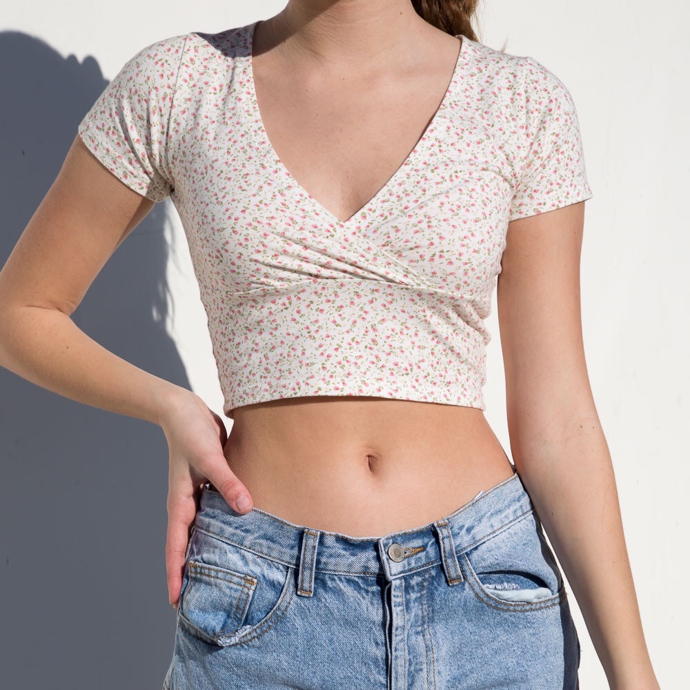 Brandy Melville Amara Top Blue Floral